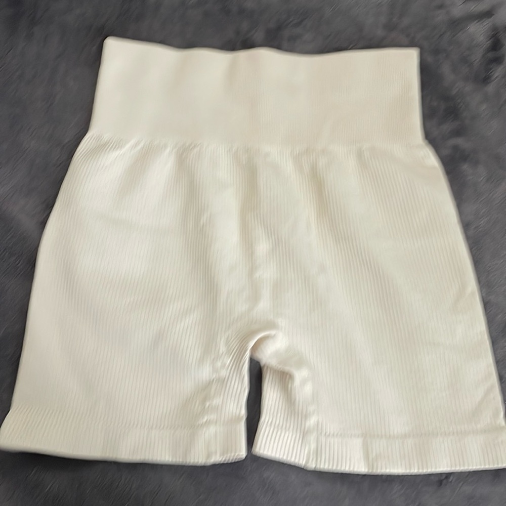 Ribbed seamless biker shorts
